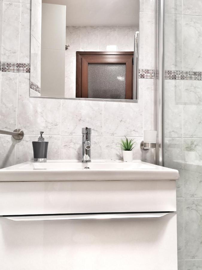 Apartamento Ilarcuris Con Patio Privado Toledo Kültér fotó